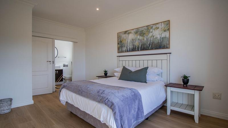 To Let 6 Bedroom Property for Rent in Pinnacle Point Golf Estate Western Cape